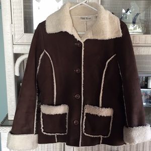 Stylish Winter Coat/Jacket. Cozy & Warm!